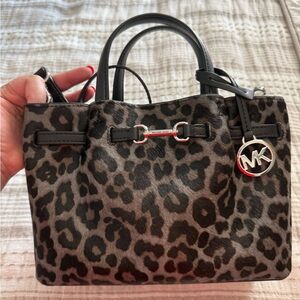 MICHAEL KORS Outlet Carson small leopard print calf hair satchel